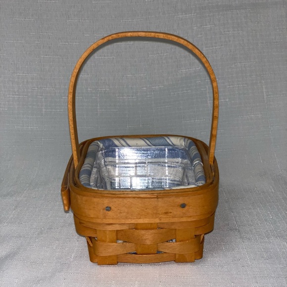 🆕 Longaberger Vintage Parsley Basket COttagecore Cloth Liner Plastic Protector - Picture 3 of 15